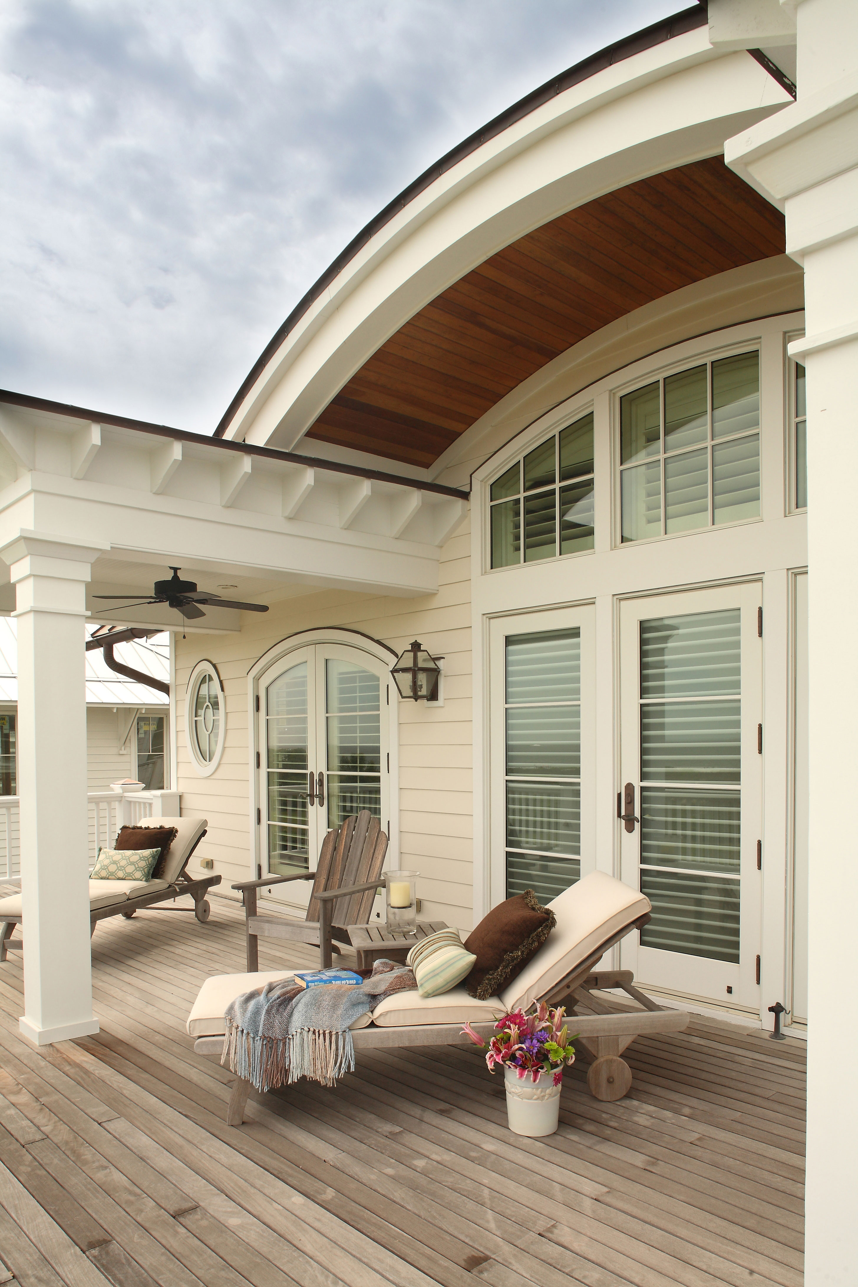 Deck alcove with barreled wood ceiling