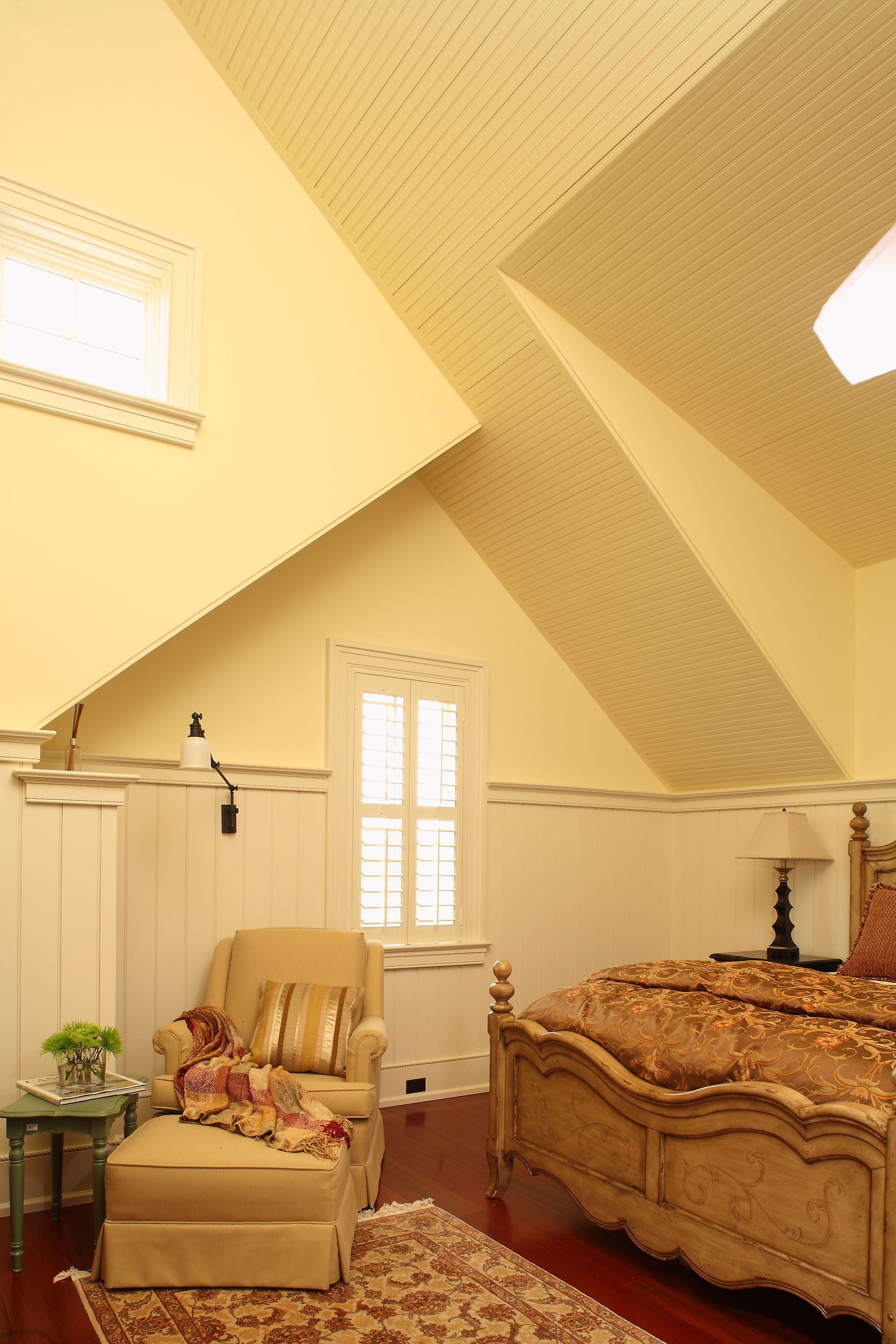 vaulted ceiling wood slat guest bed
